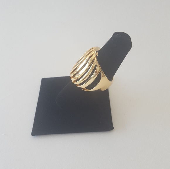 Gold overlay gaudy stripe ring size 8 New - Picture 2 of 9